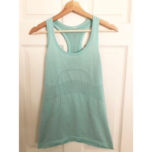 Lululemon Yoga/Running Tank
